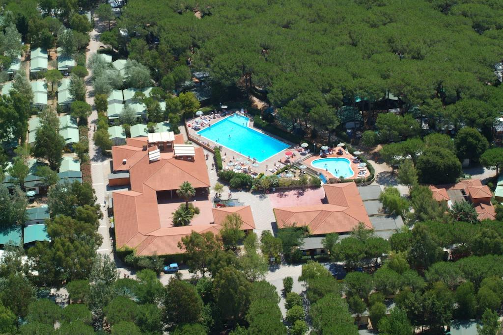 Camping Free Beach Marina Di Bibbona Exterior foto
